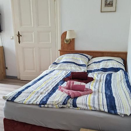 Pension Hubertus ベルリン エクステリア 写真